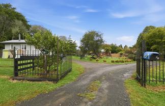 72 Tarena Street, Mamaku