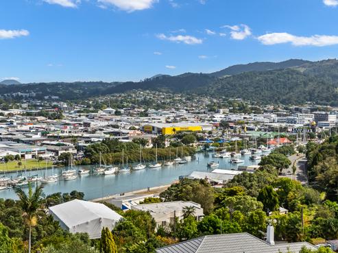 34 Punga Grove Avenue, Riverside