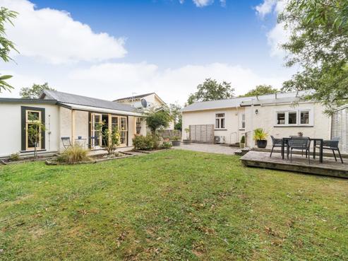 7 Rangitane Street, Palmerston North Central