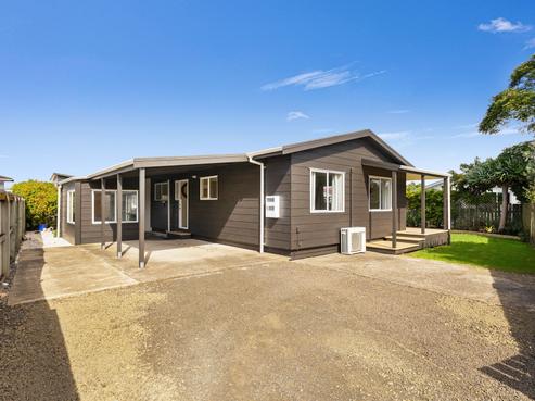 36 Whitby Avenue, Whitianga