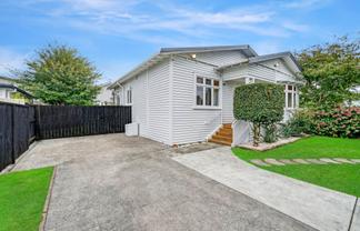 1/39 Halsey Road, Manurewa