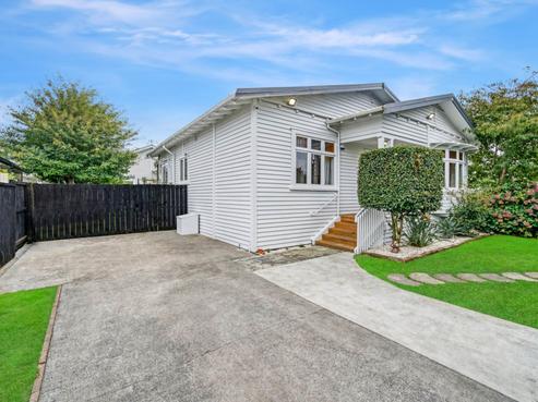 1/39 Halsey Road, Manurewa