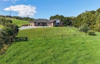 527a Whangaripo Valley Road, Wellsford