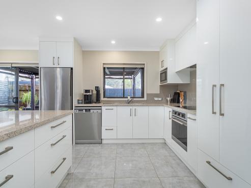 22 Captain Wood Avenue, Whitianga