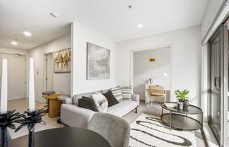 325/4 Wagener Place, Mount Albert