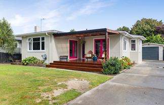 17 Salisbury Avenue, TERRACE END