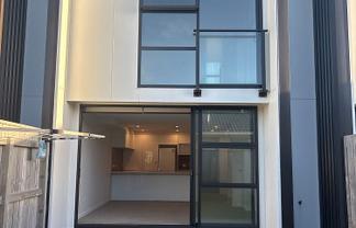 2/21 Tireti Road, Titahi Bay