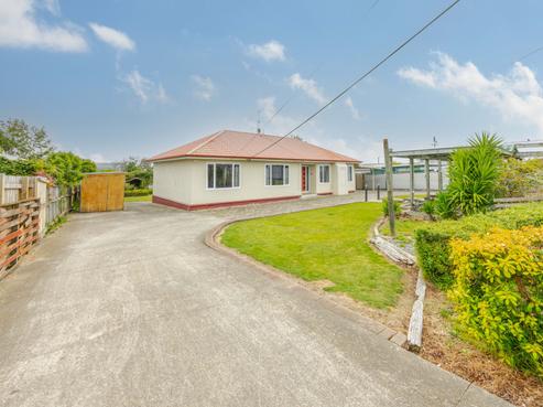 36 Racecourse Road, Waipukurau and Surrounds
