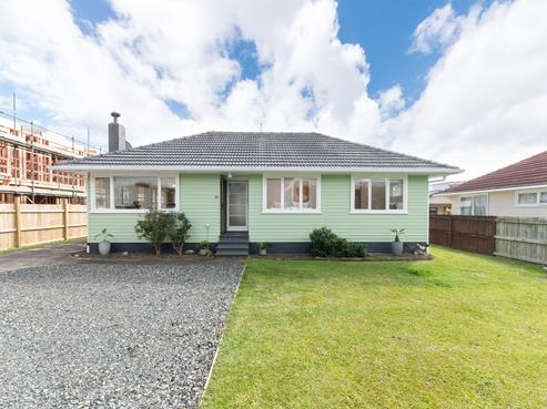 23A Hereford Street, Te Atatu Peninsula