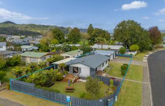 26 South Highway East, Whitianga
