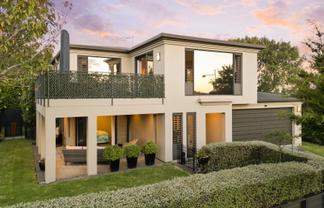 9 Bishopsworth Way, Huntington