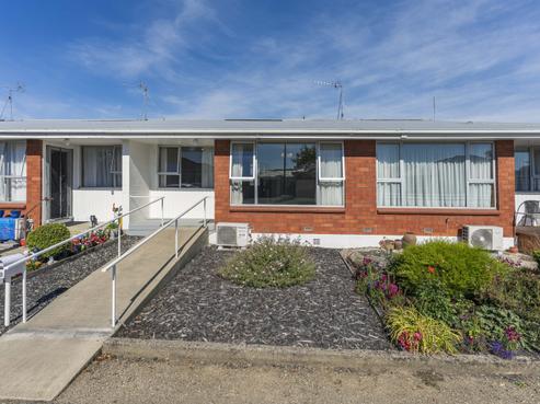 13D Lanark Street, Mosgiel