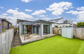 27 Houhora Street, Westgate