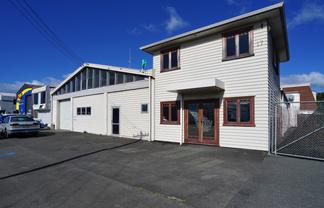 Corner Profile Exposure