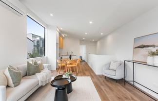 23-25 Alice Street, Riverhead