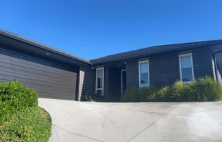 44  Sharman Place, Pyes Pa