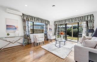 2/9 Bernie Edwards Place, Botany Downs