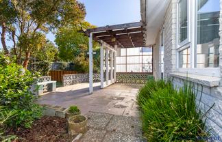 2/223 Queenspark Drive, Parklands