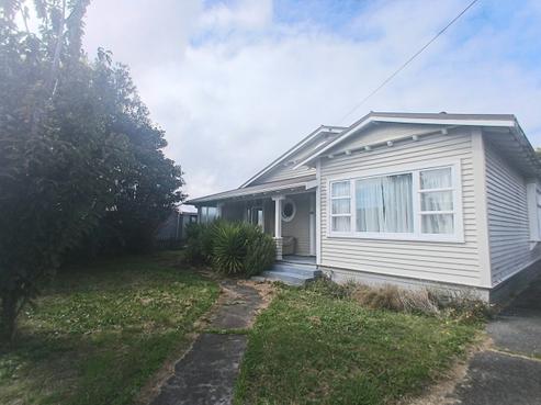 56 Brougham Street, Westport