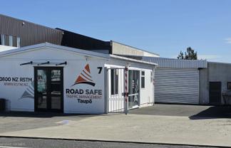 High-stud workshop with quality office