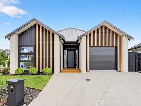 44 Arohaina Avenue, Karaka