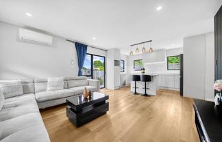 5/43 Clevedon Road, Papakura