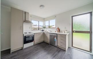 2/16B Maclean Street, Wallaceville