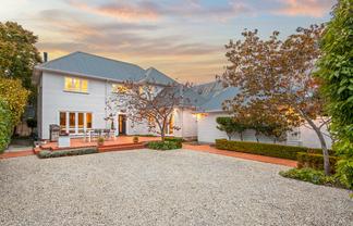 90 Murray Place, Merivale