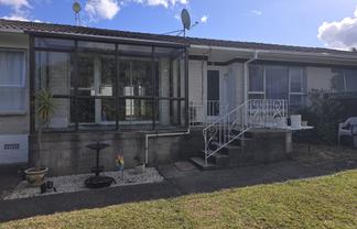 2/15 Parker Avenue, New Lynn