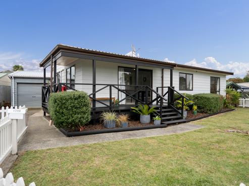 139B Burns Street, Leamington