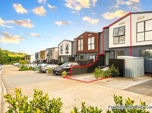 77 Tahere Road, Totara Park