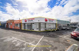 Road front Showroom/Office