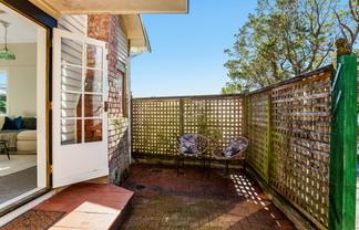61A Severn Street, Island Bay