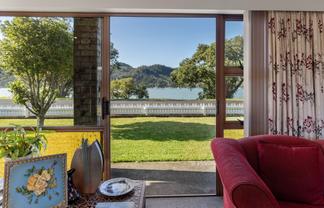 27 Robinson Road, Whitianga