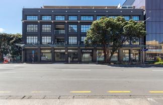 Ground floor retail on Wakefield Street