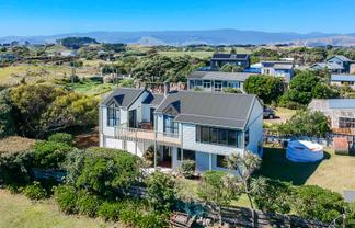 343 Te Horo Beach Road, Te Horo Beach