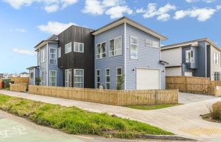 2 Kokowai Parade, Hobsonville