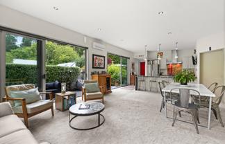 2 Tokomaru Drive, Havelock North