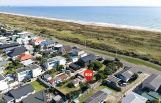 808 Papamoa Beach Road, Papamoa