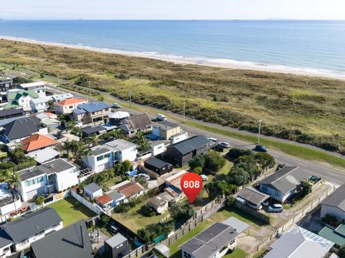 808 Papamoa Beach Road, Papamoa