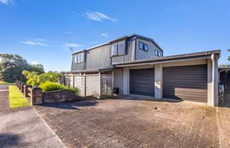 44 Park Lane, Waitara