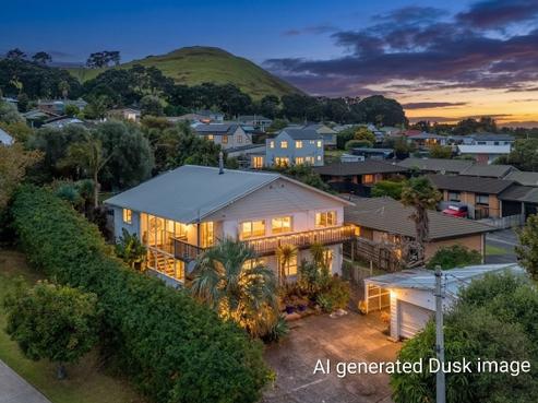 93 Wallace Road, Mangere Bridge