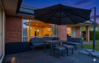 8 Mondrian Lane, Rolleston
