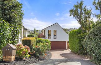 48 Devore Street, Saint Heliers