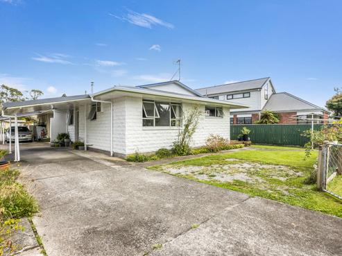 17B Eastons Road, Westport