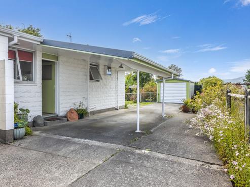 17B Eastons Road, Westport