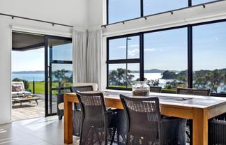 58  Weatherly Drive, Beachlands