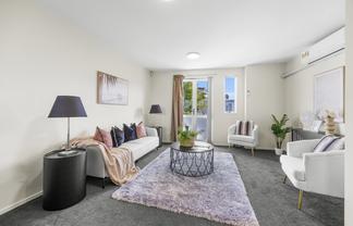 49 Albionvale Road, Glen Eden