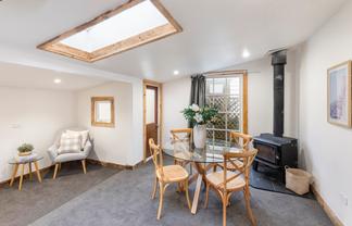 1/106 Huxley Street, Sydenham
