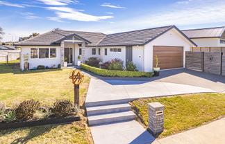 34 Tirimoana Place, Otamatea